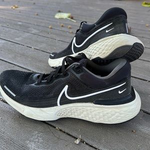 Nike Zoomx Invincible